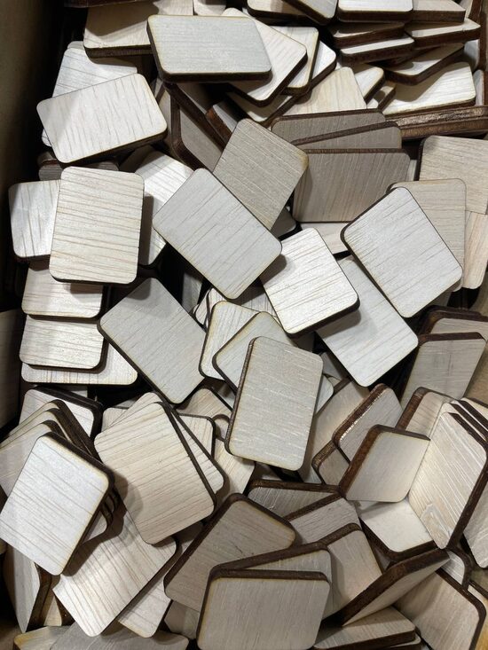 Faneros gabaliukai - 100 vnt 