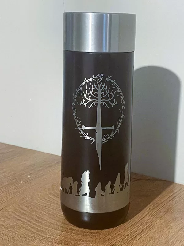 TERMO PUODELIŲ GRAVIRAVIMAS. Individualūs užsakymai. Kaina nuo 10 Eur